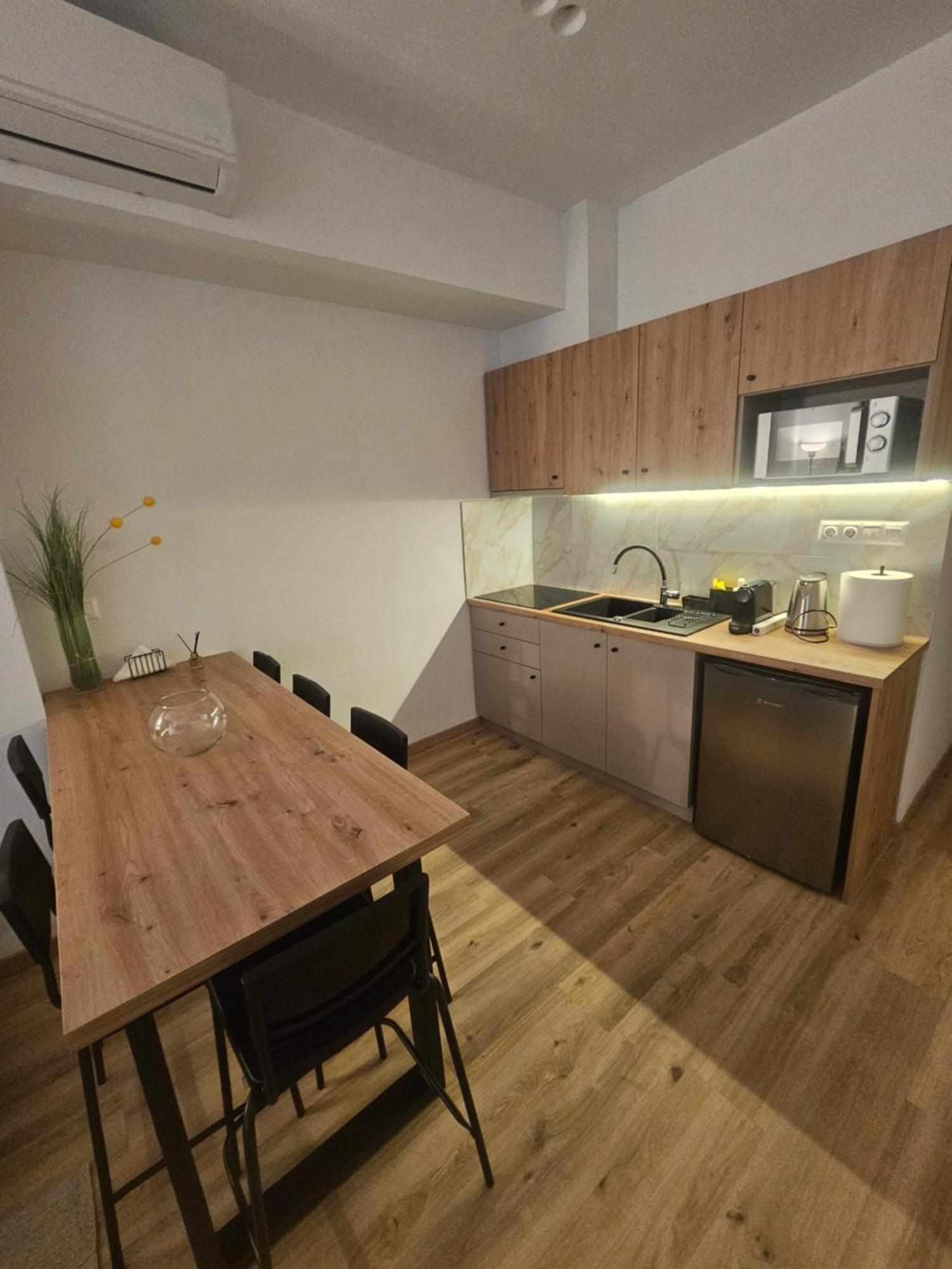 Sun Marco Apartments In アテネ エクステリア 写真